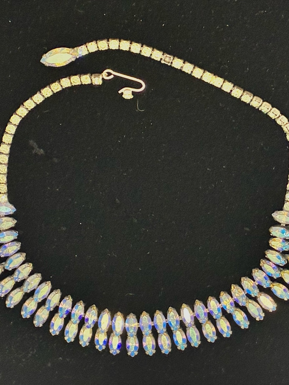 DeLizza & Elster Mid-Century Swarovski AB crystal navette cut fringe necklace - Picture 8 of 10